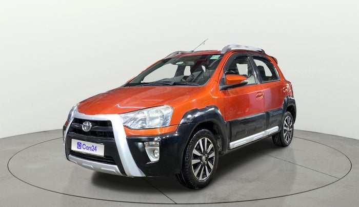 2017 Toyota Etios CROSS 1.2 G, Petrol, Manual, 1,09,423 km, Left Front Diagonal