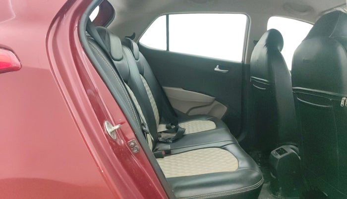 2016 Hyundai Grand i10 SPORTZ 1.2 KAPPA VTVT, Petrol, Manual, 48,799 km, Right Side Rear Door Cabin