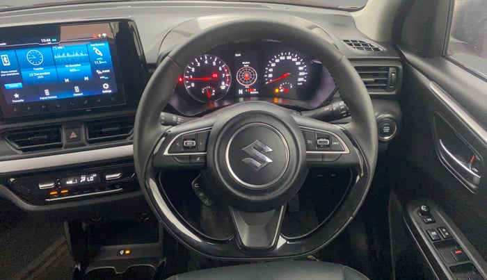 2025 Maruti Swift ZXi Plus Dual Tone AMT, Petrol, Automatic, 5,654 km, Steering Wheel Close Up