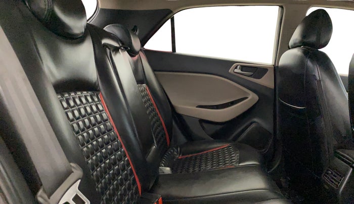 2018 Hyundai Elite i20 ASTA 1.2 (O), Petrol, Manual, 65,159 km, Right Side Rear Door Cabin