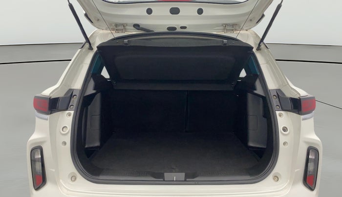 2023 Toyota URBAN CRUISER HYRYDER E NEO DRIVE, Petrol, Manual, 36,649 km, Boot Open Zoomed View