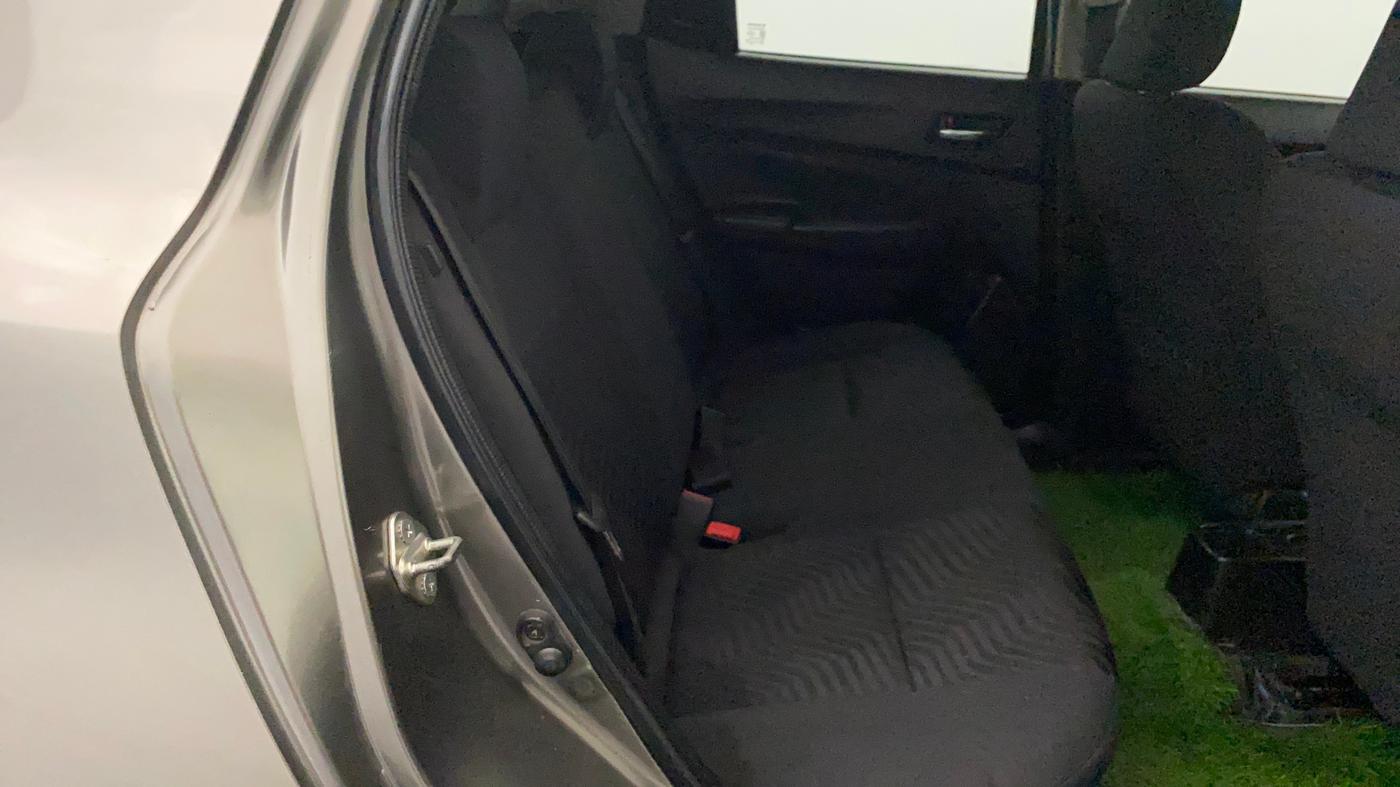 2021 Maruti Swift VXI, Petrol, Manual, 79,881 km, Third Seat Row ( optional )