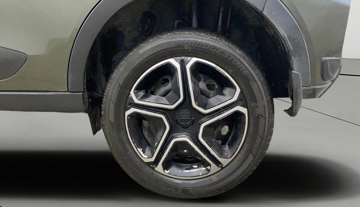 2022 Tata NEXON XM SUNROOF PETROL, Petrol, Manual, 24,651 km, Left Rear Wheel