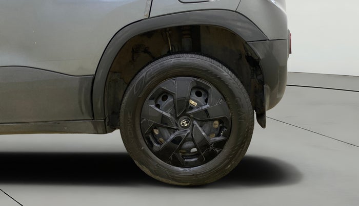 2024 Tata PUNCH ADVENTURE RHYTHM CNG, CNG, Manual, 7,943 km, Left Rear Wheel