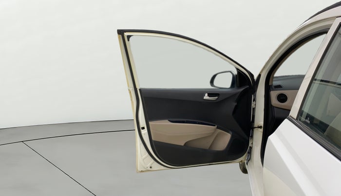 2015 Hyundai Grand i10 SPORTZ 1.2 KAPPA VTVT, Petrol, Manual, 37,251 km, LHS Front Door