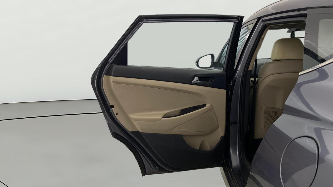 2017 Hyundai Tucson GLS 2WD AT DIESEL, Diesel, Automatic, 43,291 km, LHS Rear Door