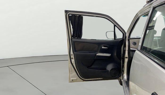 2013 Maruti Wagon R 1.0 LXI CNG, CNG, Manual, 91,178 km, LHS Front Door