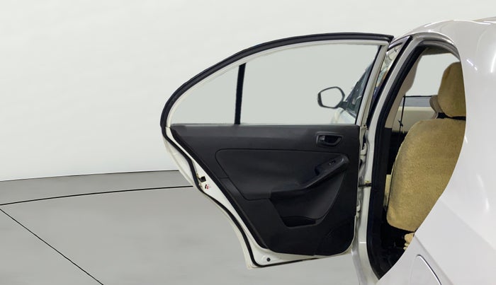 2015 Tata Zest XM 90PS DIESEL, Diesel, Manual, 32,782 km, LHS Rear Door