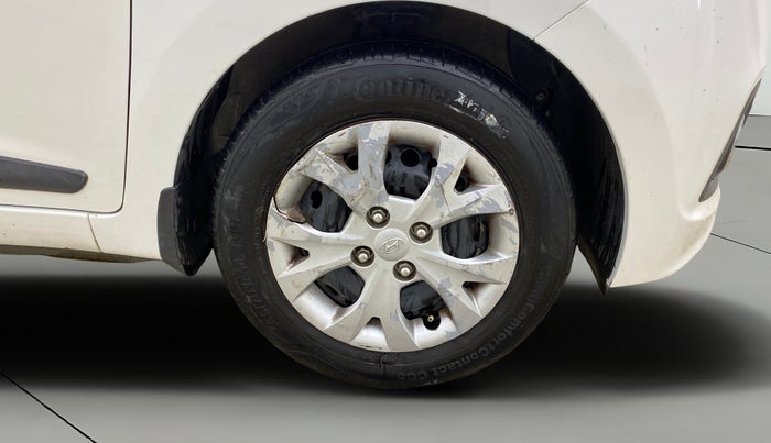 2016 Hyundai Grand i10 SPORTZ 1.2 KAPPA VTVT, Petrol, Manual, 73,693 km, Right Front Wheel