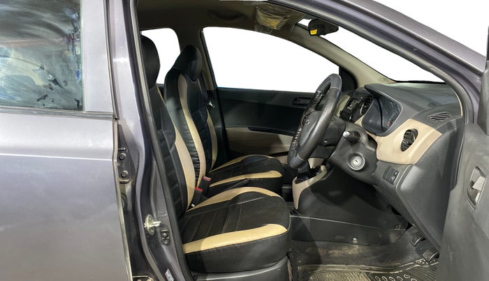 2019 Hyundai Grand i10 MAGNA 1.2 KAPPA VTVT, Petrol, Manual, 8,320 km, Right Side Front Door Cabin