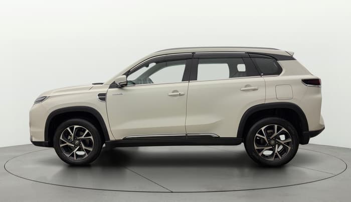 2024 Toyota URBAN CRUISER HYRYDER V HYBRID, Hybrid, Automatic, 30,657 km, Left Side