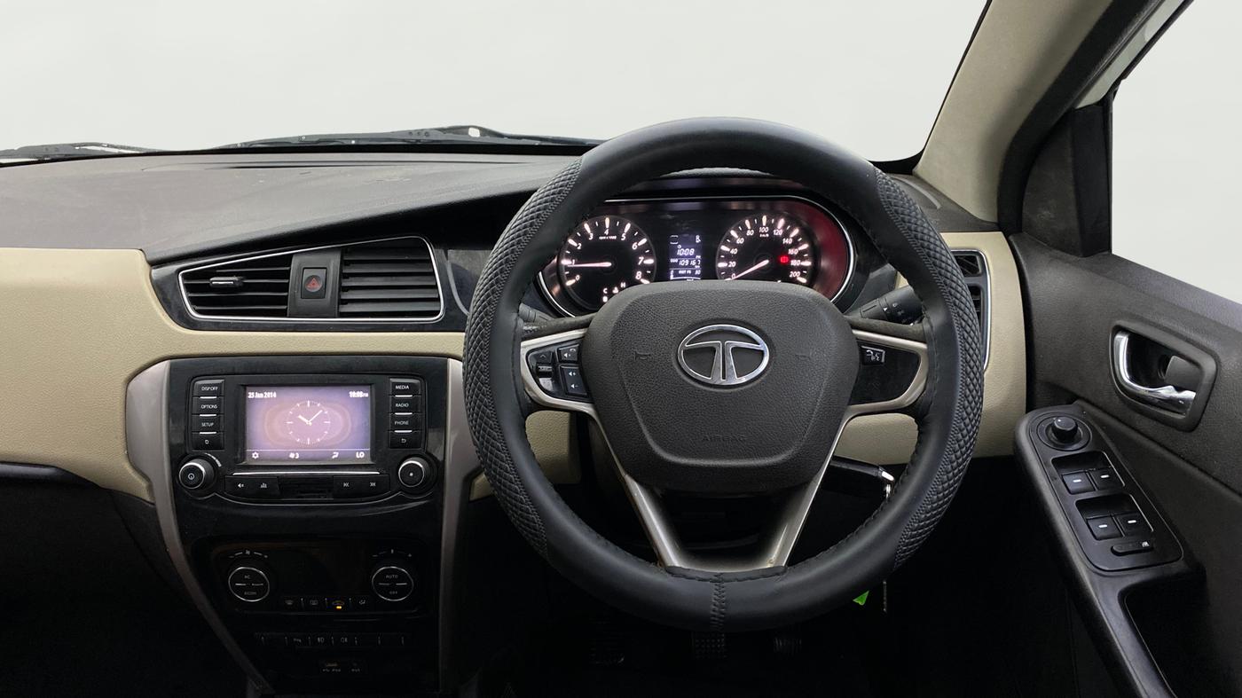 2016 Tata Zest XT 90PS DIESEL, Diesel, Manual, 1,09,167 km, Steering Wheel Close Up