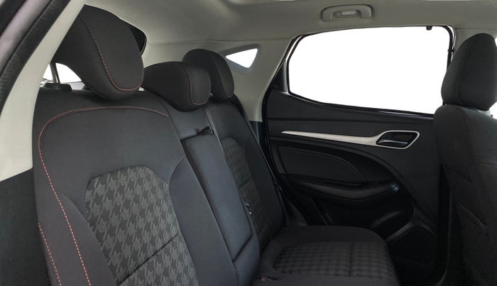 2023 MG ASTOR  SMART BLACK STORM EDITION CVT, Petrol, Automatic, 34,282 km, Right Side Rear Door Cabin