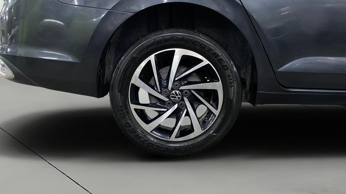 2024 Volkswagen VIRTUS TOPLINE TSI 1.0 AT, Petrol, Automatic, 53,700 km, Right Rear Wheel