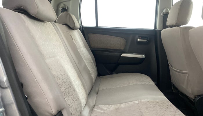 2016 Maruti Wagon R 1.0 VXI, Petrol, Manual, 30,404 km, Right Side Rear Door Cabin