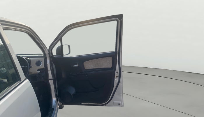 2017 Maruti Wagon R 1.0 VXI, Petrol, Manual, 60,873 km, RHS Front Door