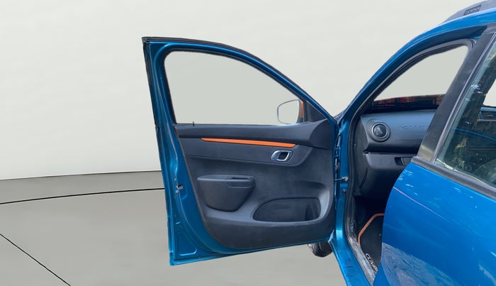 2019 Renault Kwid CLIMBER 1.0 AMT (O), Petrol, Automatic, 83,820 km, LHS Front Door