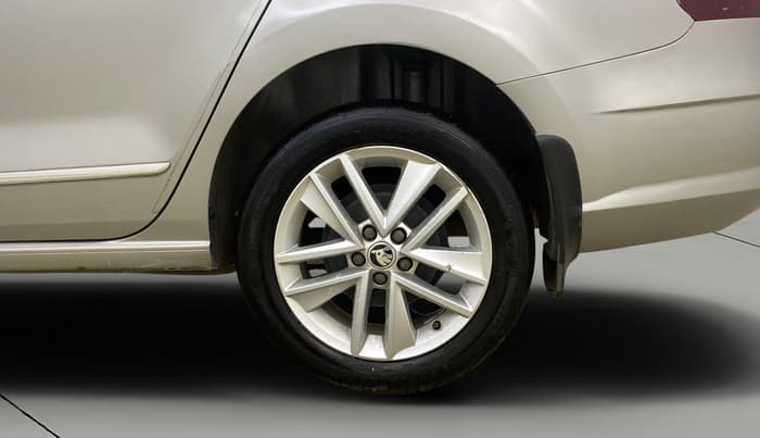 2019 Skoda Rapid STYLE 1.6 MPI, Petrol, Manual, 50,669 km, Left Rear Wheel