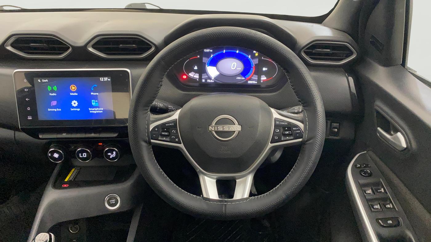 2021 Nissan MAGNITE XV PREMIUM, CNG, Manual, 39,567 km, Steering Wheel Close Up