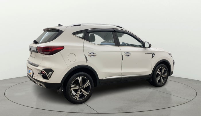 2022 MG ASTOR SHARP 1.5 MT, Petrol, Manual, 30,004 km, Right Back Diagonal