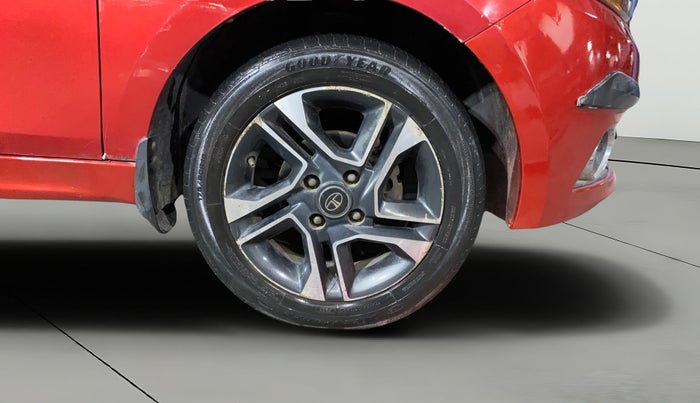 2017 Tata TIGOR XZ PETROL, Petrol, Manual, 52,781 km, Right Front Wheel