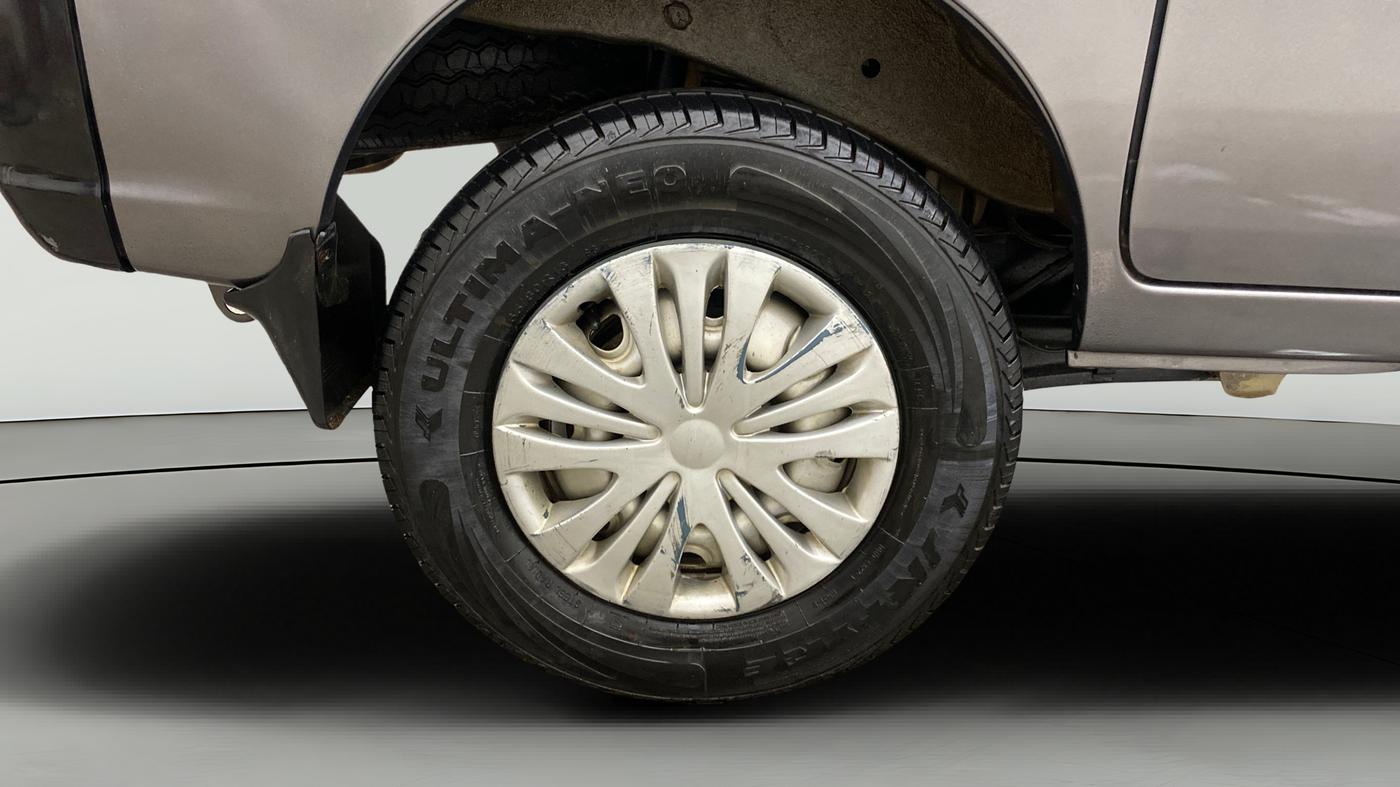 2021 Maruti Eeco 5 STR WITH A/C+HTR, Petrol, Manual, 60,024 km, Right Rear Wheel
