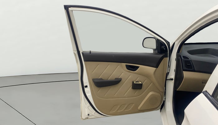 2016 Hyundai Eon D-LITE+, Petrol, Manual, 45,287 km, LHS Front Door