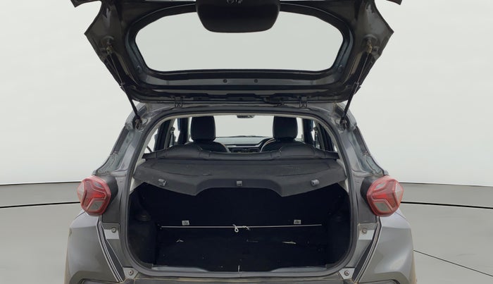 2023 Tata PUNCH PURE MT, Petrol, Manual, 26,801 km, Boot Open Zoomed View