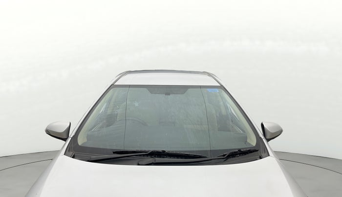 2015 Toyota Corolla Altis JS PETROL, Petrol, Manual, 58,981 km, Front Windshield