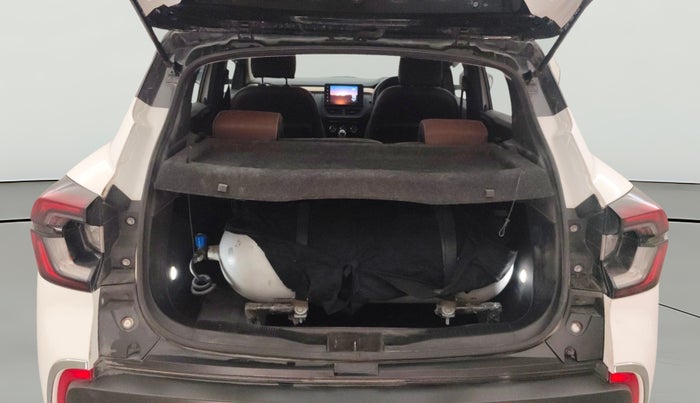 2021 Renault Kiger RXT (O) MT, CNG, Manual, 48,419 km, Boot Open Zoomed View