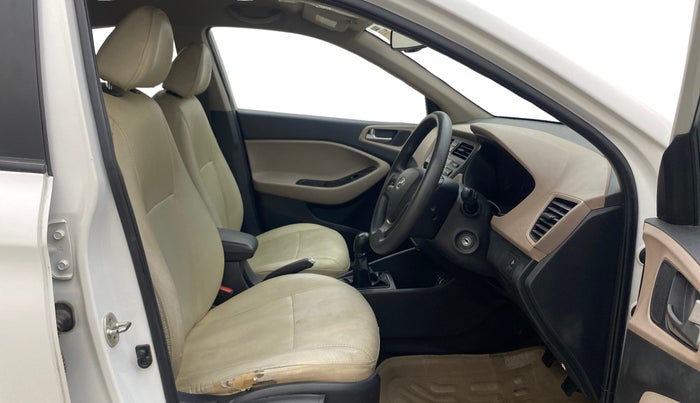 2017 Hyundai Elite i20 SPORTZ 1.2, Petrol, Manual, 42,388 km, Right Side Front Door Cabin