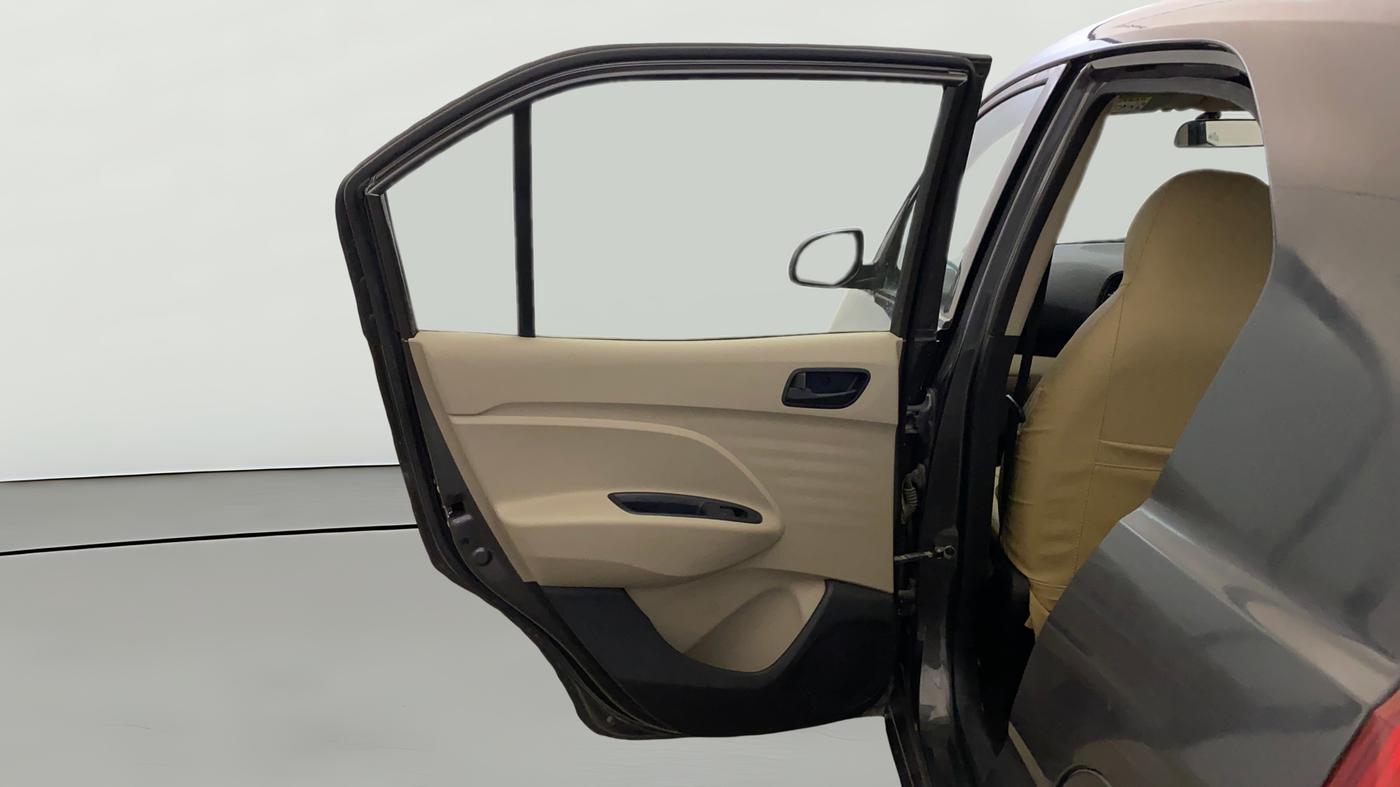 2022 Hyundai NEW SANTRO MAGNA EXECUTIVE CNG, CNG, Manual, 44,250 km, LHS Rear Door