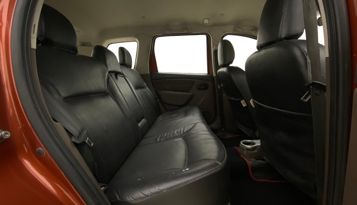 2016 Renault Duster 85 PS RXL DIESEL, Diesel, Manual, 1,29,567 km, Right Side Rear Door Cabin