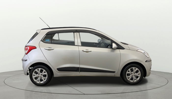 2016 Hyundai Grand i10 SPORTZ 1.2 KAPPA VTVT, Petrol, Manual, 85,558 km, Right Side View