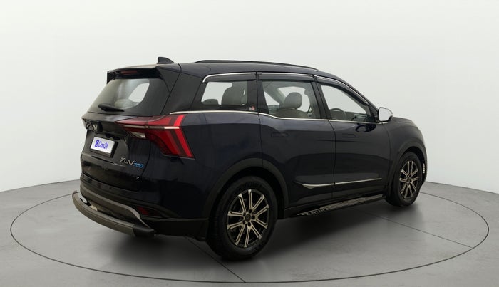 2022 Mahindra XUV700 AX 7 D AT AWD 7 STR, Diesel, Automatic, 1,18,927 km, Right Back Diagonal