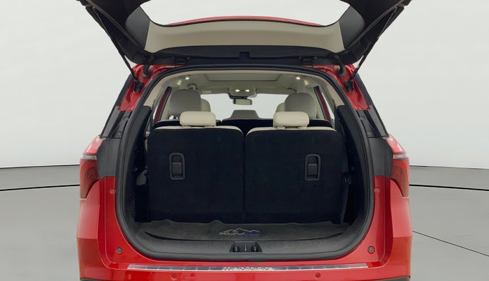 2023 Mahindra XUV700 AX 7 LUXURY P AT 7 STR, Petrol, Automatic, 4,791 km, Boot Open Zoomed View