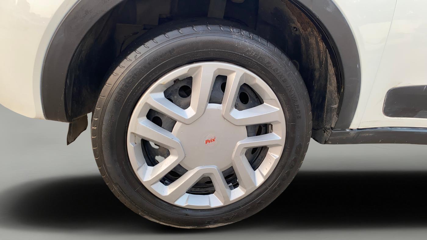 2019 Tata NEXON XM PETROL, Petrol, Manual, 80,378 km, Left Front Wheel
