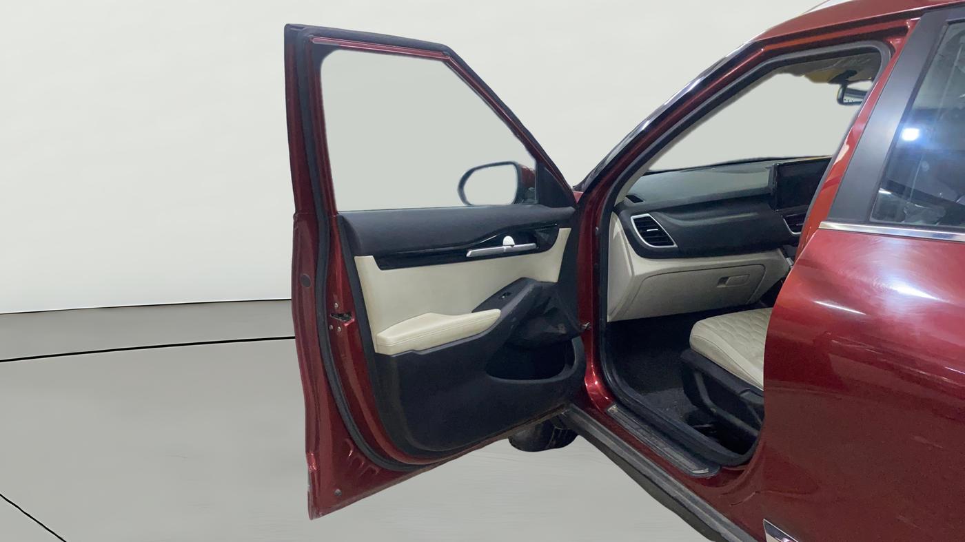 2020 KIA SELTOS HTX 1.5 PETROL, Petrol, Manual, 33,034 km, LHS Front Door