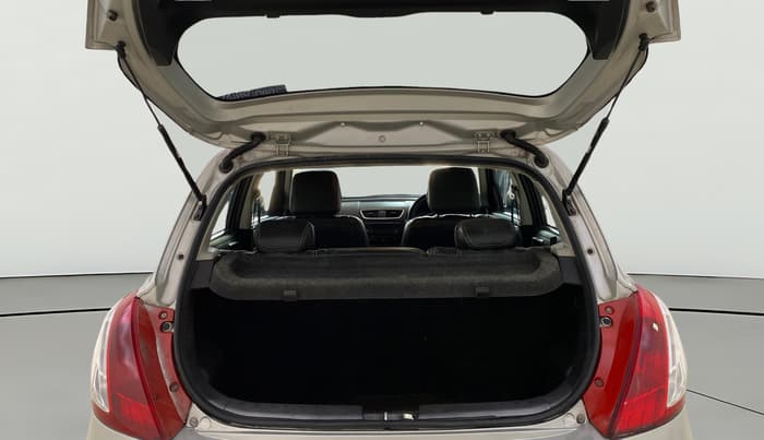 2015 Maruti Swift VXI, Petrol, Manual, 30,654 km, Boot Open Zoomed View