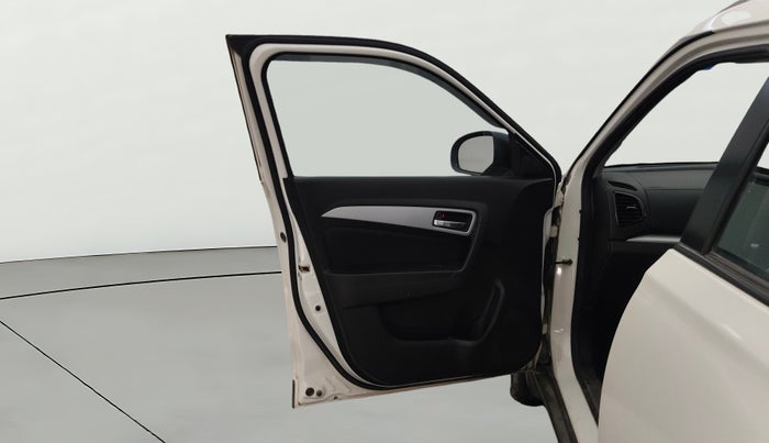 2022 Maruti BREZZA ZXI, Petrol, Manual, 15,886 km, LHS Front Door