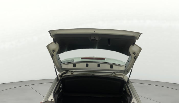 2022 Skoda KUSHAQ STYLE 1.5L TSI MT, Petrol, Manual, 35,946 km, Boot Door Open