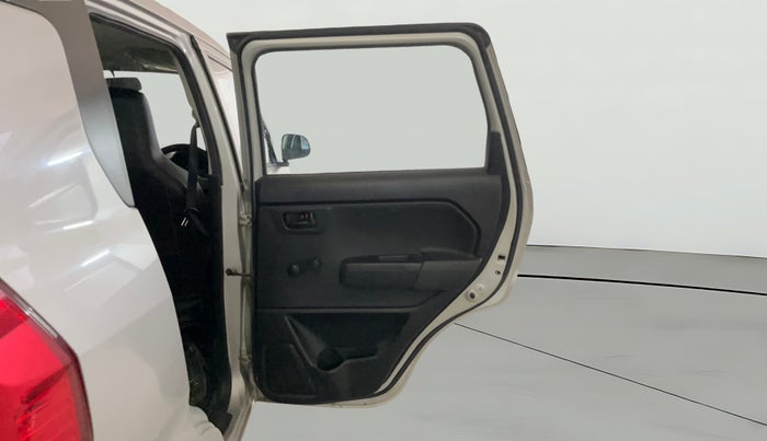 2021 Maruti New Wagon-R LXI CNG 1.0, CNG, Manual, 68,789 km, RHS Rear Door