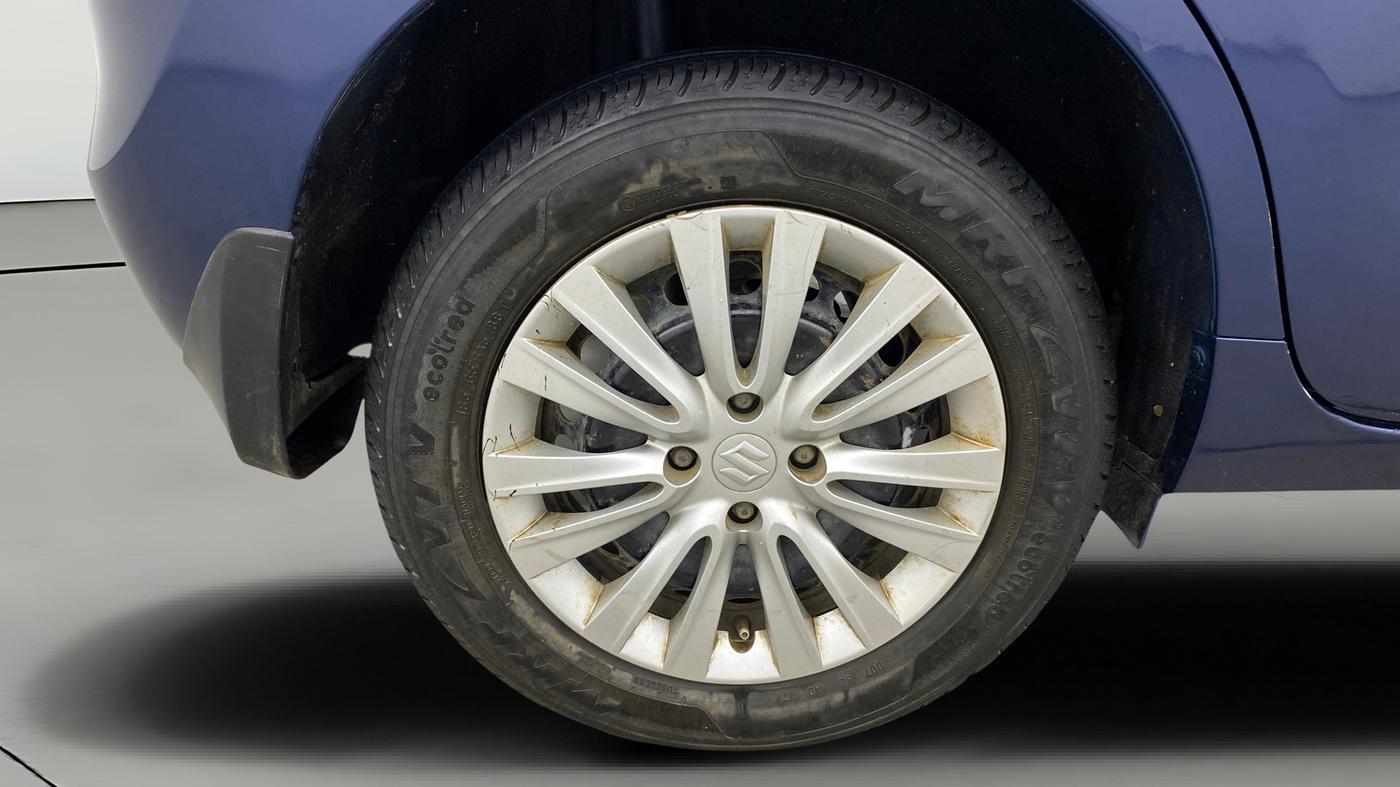2020 Maruti Baleno DELTA PETROL 1.2, Petrol, Manual, 1,38,995 km, Right Rear Wheel