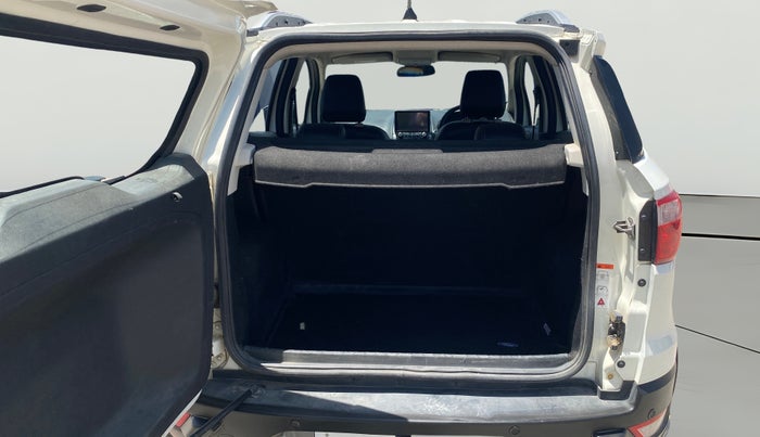 2021 Ford Ecosport TITANIUM 1.5L DIESEL, Diesel, Manual, 71,233 km, Boot Open Zoomed View