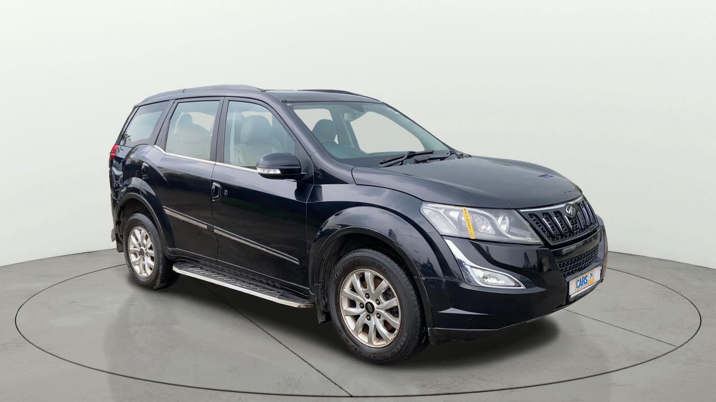 2018 Mahindra XUV500 W10, Diesel, Manual, 77,573 km, SRP