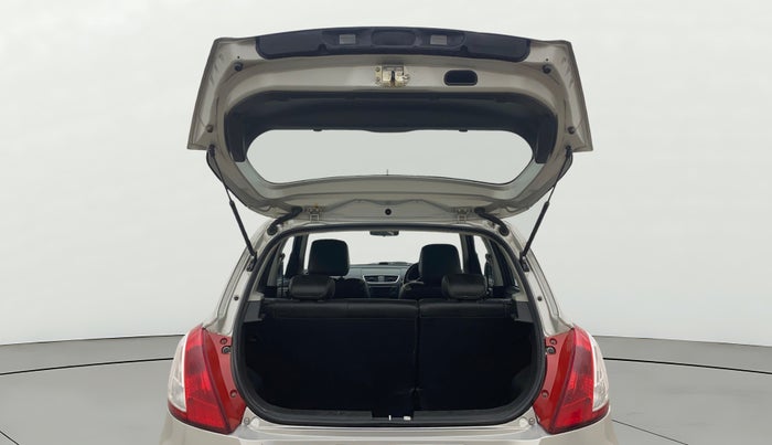2015 Maruti Swift VXI, Petrol, Manual, 69,289 km, Boot Door Open