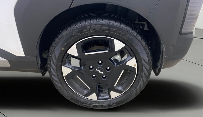 2025 KIA SYROS HTX Plus (O) 1.5 Diesel 6AT, Diesel, Automatic, 13,297 km, Left Rear Wheel