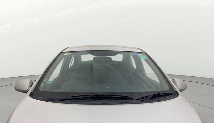 2017 Hyundai Xcent SX 1.2, Petrol, Manual, 89,335 km, Front Windshield