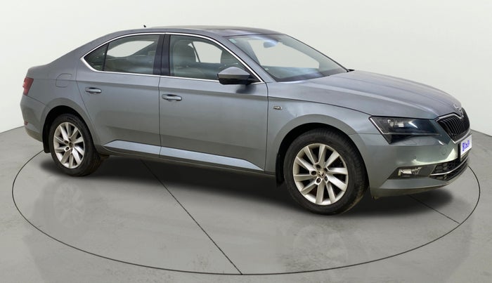 2017 Skoda Superb L&K 1.8 TSI AT, Petrol, Automatic, 42,342 km, SRP