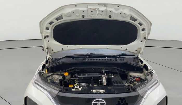 2023 Tata PUNCH ACCOMPLISHED DAZZLE SUNROOF CNG MT, CNG, Manual, 61,414 km, Open Bonet